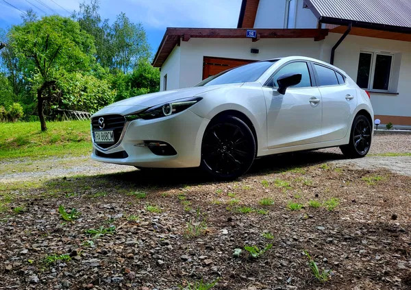 mazda małopolskie Mazda 3 cena 62900 przebieg: 102000, rok produkcji 2017 z Węgrów